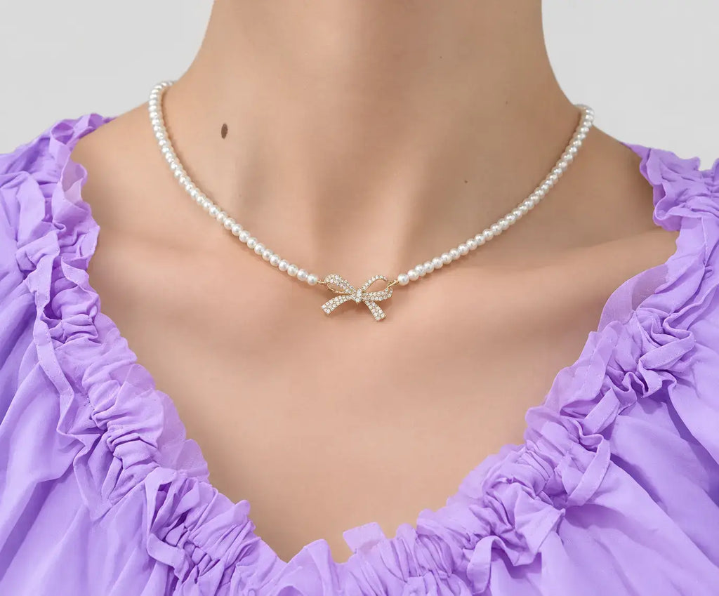 Bow Shape Pearl Pendant Necklace