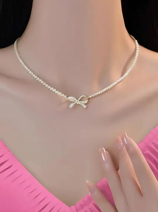 Bow Shape Pearl Pendant Necklace